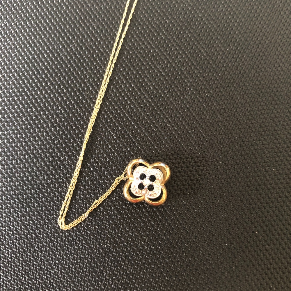 Gold Flower Necklace